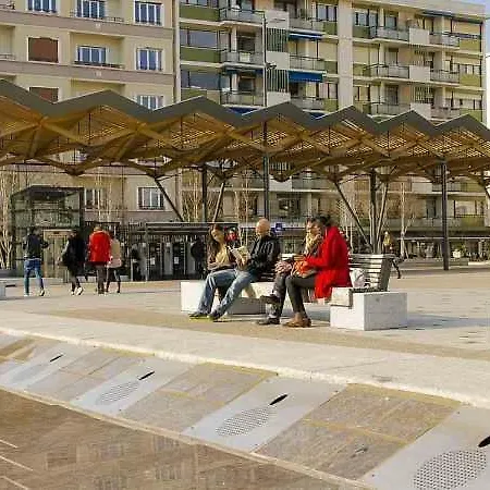 Du Commerce Lejlighed Annemasse